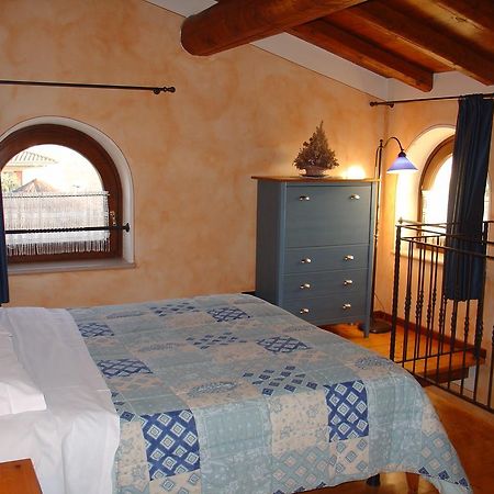 Gasthaus Agriturismo Gian Galeazzo Visconti Valeggio sul Mincio Zimmer foto