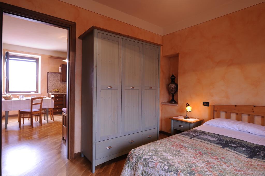 Gasthaus Agriturismo Gian Galeazzo Visconti Valeggio sul Mincio Zimmer foto