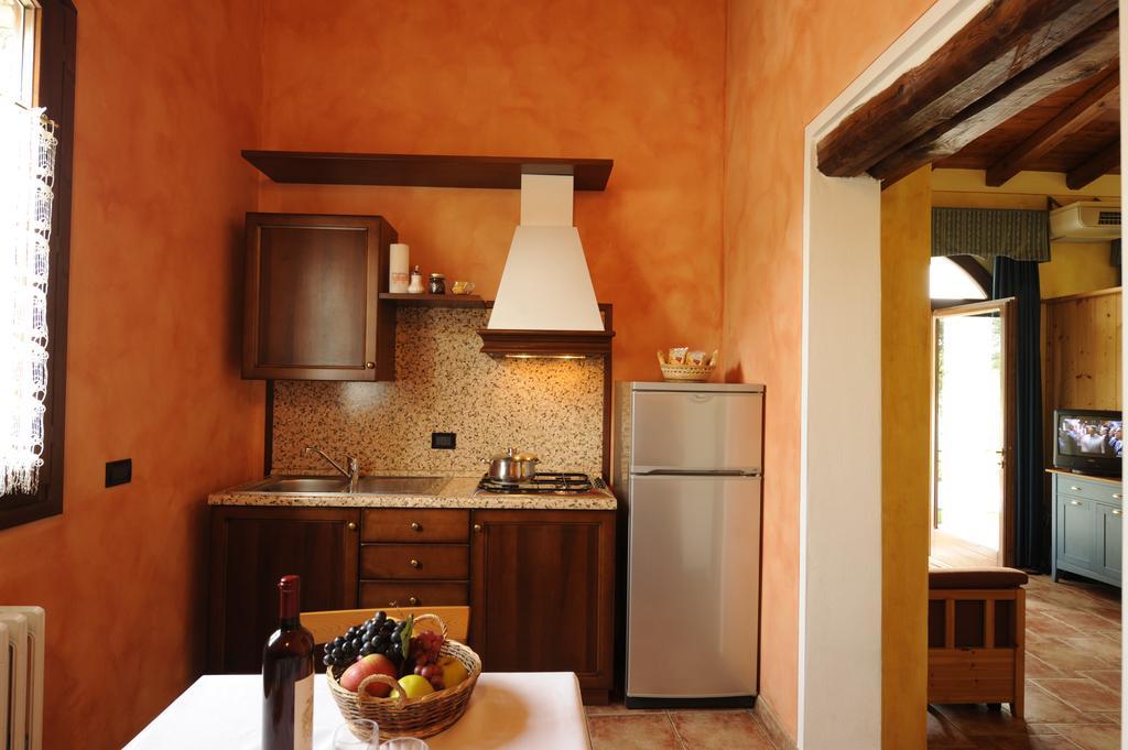 Gasthaus Agriturismo Gian Galeazzo Visconti Valeggio sul Mincio Zimmer foto